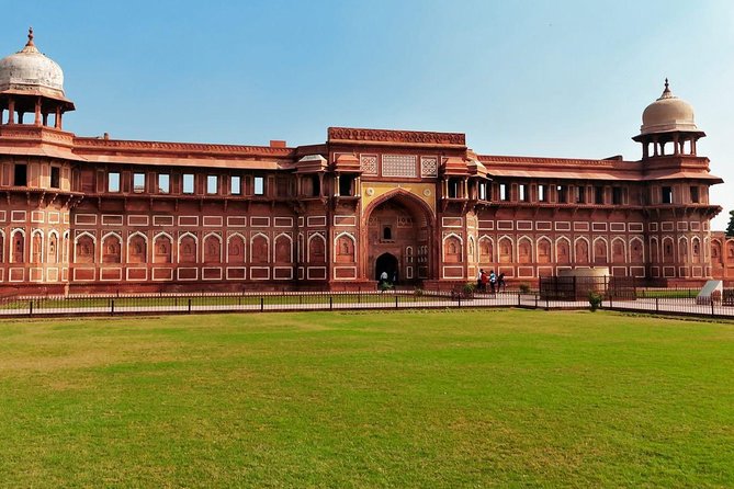 2 Days (Overnight) Agra Tour by Gatimaan Train With Hotel Accommodation - Fatehpur Sikri, the red sandstone ghost city