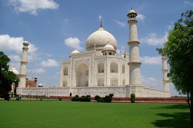2 Days (Overnight) Agra Tour by Gatimaan Train With Hotel Accommodation - Agra Fort and the view toward the Taj