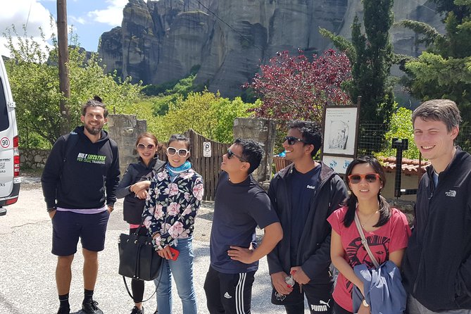 2-days rail trip from Athens to Meteora - Arrival in Kalambaka and the included hotel