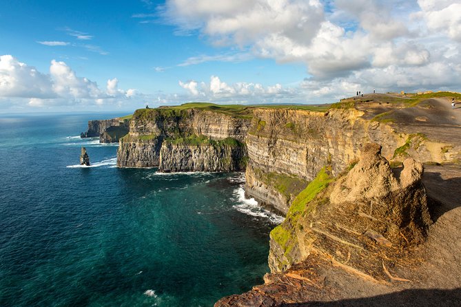 3-Day Blarney Castle, Ring of Kerry, & Cliffs of Moher Rail tour - Two nights in Killarney, with an important room warning
