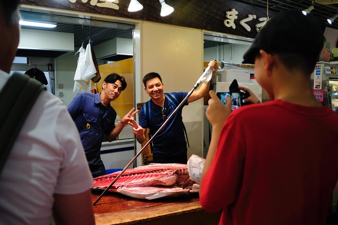 3-Day Private Tokyo and Nagano: Snow Monkeys, Tsukiji Market and Bullet Train - Tsukiji Market before the trip north