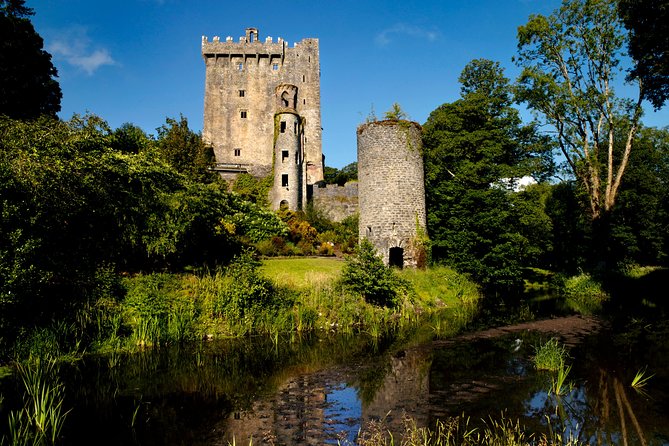 4-Day Cork, Ring of Kerry, Dingle, Cliffs of Moher and Galway Bay Rail Tour - What $1,743.92 buys you in four busy days