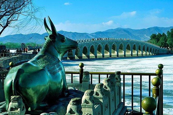 [5 days] Capital Beijing 2 nights + Modern Shanghai 2 nights By high speed Train - Four hours on the Mutianyu Great Wall