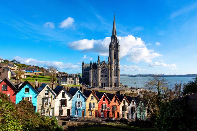 6-day All Ireland & Northern Ireland Rail Tour from Dublin - Day three: Bunratty, the Cliffs of Moher, and Galway