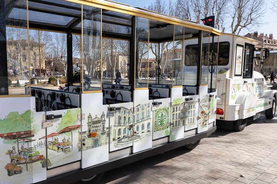 Aix-en-Provence by Electric Tourist Train – City Center Circuit - Why this train is a useful first look at Aix
