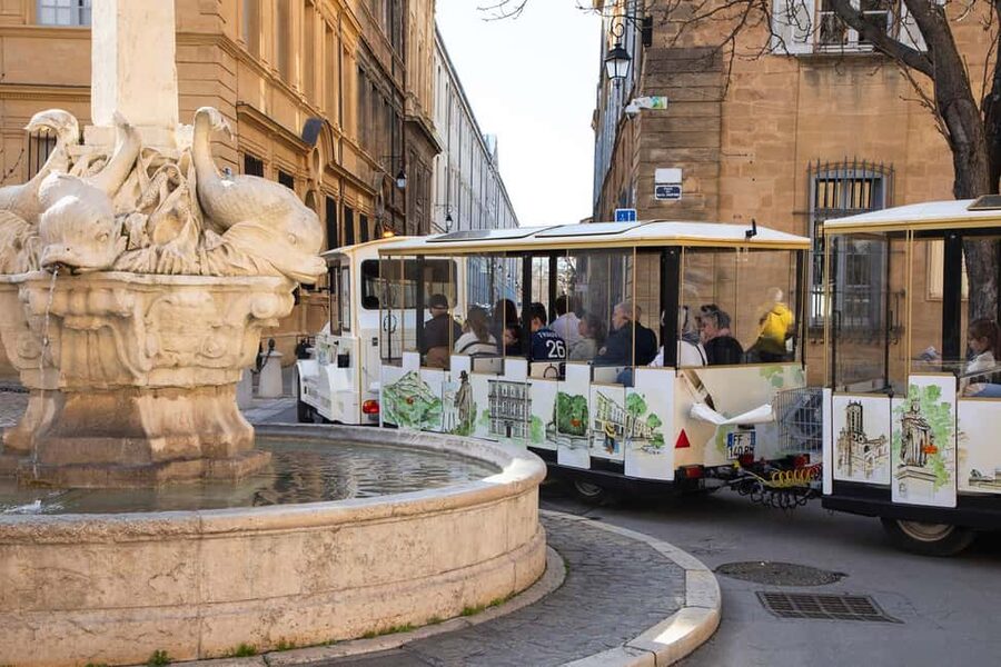 Aix-en-Provence by Electric Tourist Train – City Center Circuit - What you see on the 45-minute central route