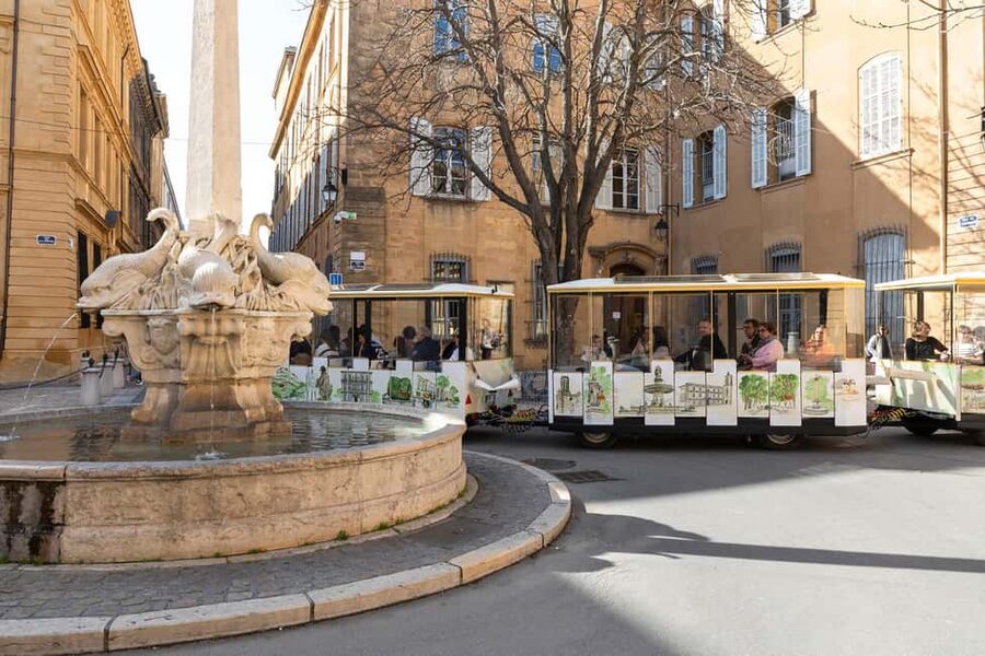 Aix-en-Provence by Electric Tourist Train – City Center Circuit - Eight languages, with one audio detail to watch