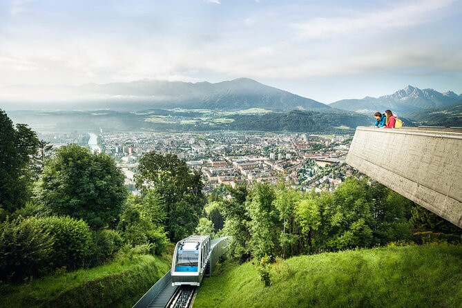 Alpine Zoo Innsbruck and Hungerburg Funicular Combo Ticket - Finding the right station and avoiding the main ticket problem