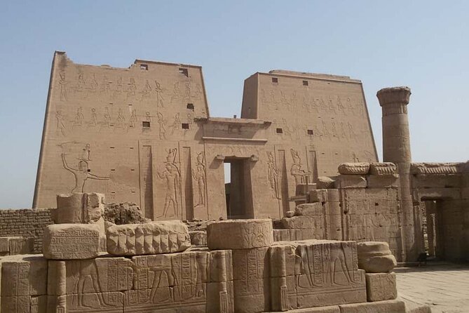 Aswan, Edfu, and Kom Ombo Private Full-Day Tour from Luxor by Road and Rail - Why this route makes sense from Luxor