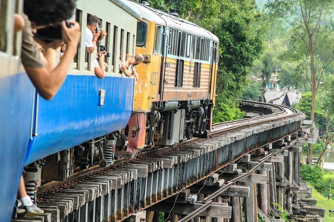 Bangkok: Bridge on the River Kwai and Thailand-Burma Railway Tour - Arriving at the Bridge on the River Kwai