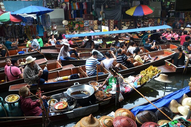 Bangkok: Floating Market and Train Tour with Guide in Spanish and English - The drive toward Ratchaburi and Damnoen Saduak