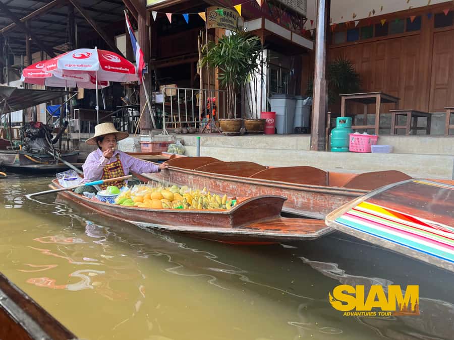 Bangkok: Floating Market, River Kwai, Railway Tour w/ Lunch - Riding the Death Railway beside the river