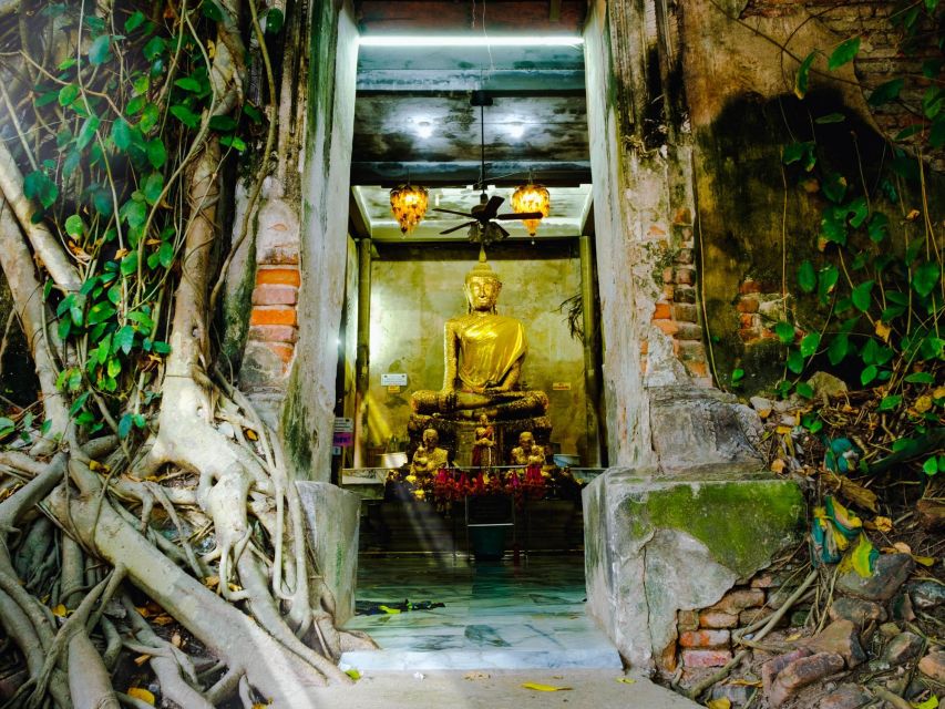 Bangkok: Maeklong Railway & Amphawa Floating Market Day Trip - What the $49 price really covers