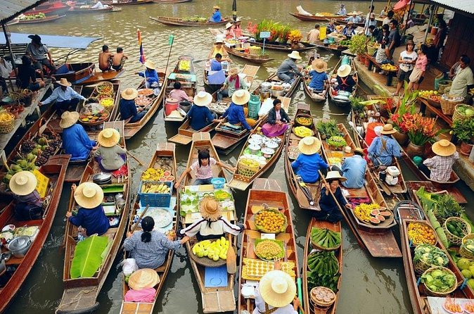 Bangkok: Railway and Floating Market Tour + Dragon Temple - Should you book the Railway and Floating Market Tour?