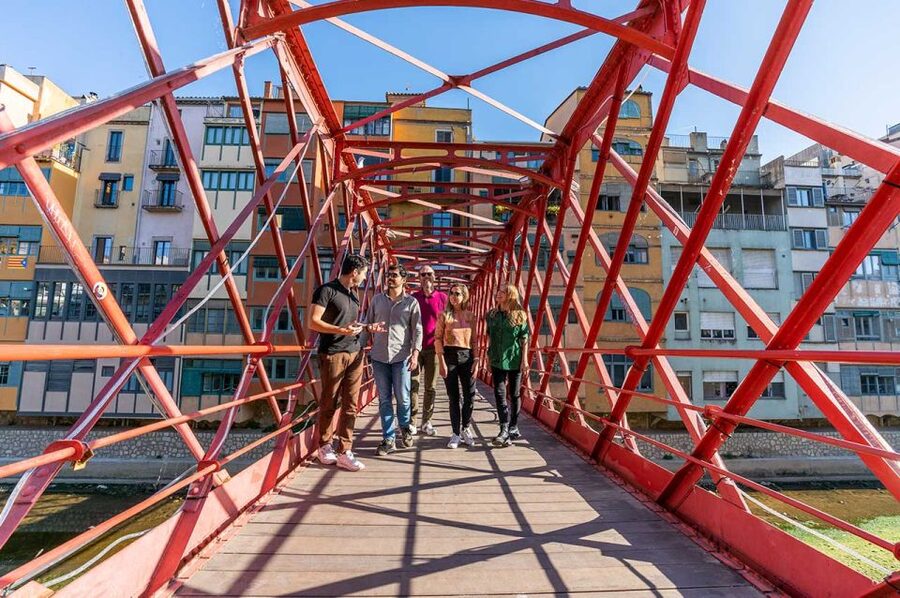 Barcelona: Girona Private Guided Tour by High-Speed Train - Who will enjoy this half-day Girona tour?