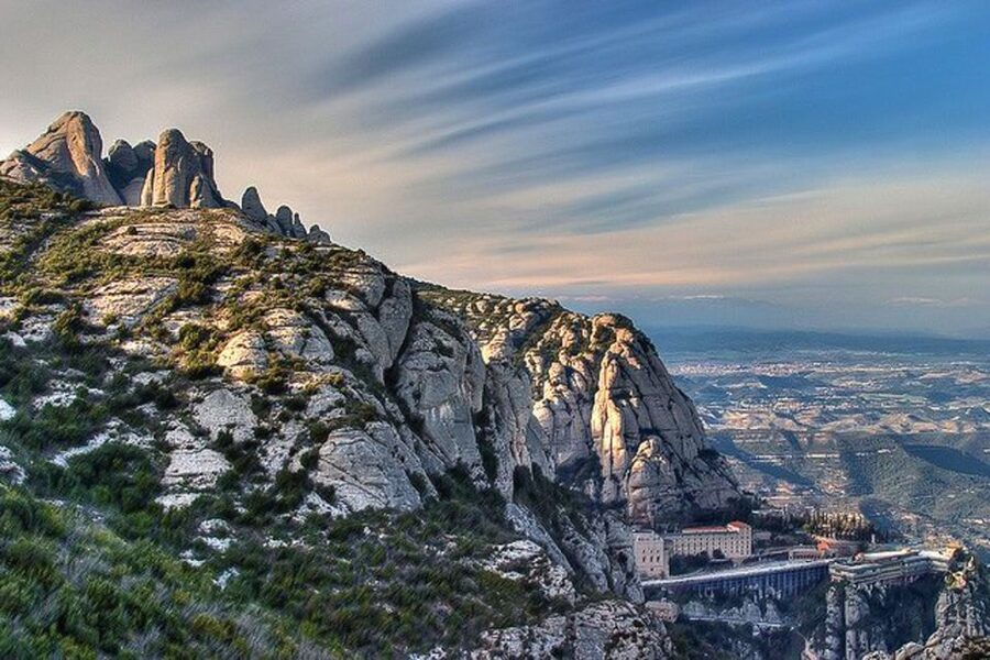 Barcelona: Montserrat, Black Madonna, Rack Railway & Liquors - The return journey and the five-hour limit