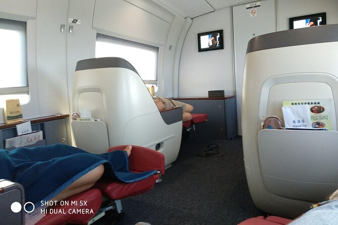 Beijing: to Xi'an Terracotta Day Tour by Roundtrip Bullet Train - Three hours with Qin’s clay soldiers