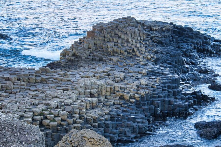 Belfast & Giant's Causeway: 2-Day Rail Tour from Dublin - Key points at a glance