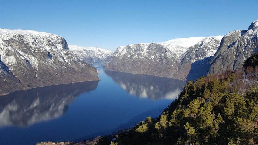 Bergen to Oslo: Private Nærøyfjord Cruise and Flåm Railway - What the Private Format Adds
