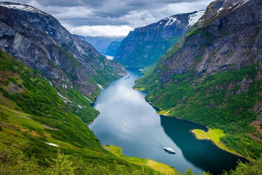 Bergen: Viking Village, Nærøyfjorden Cruise and Flåm Railway - Why this Bergen day trip covers so much