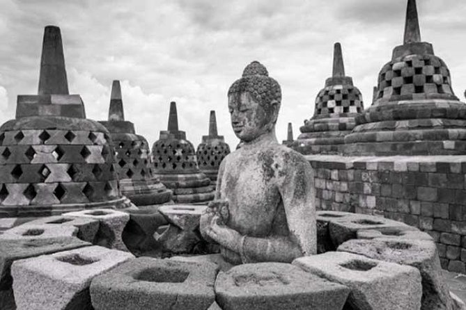 Borobudur & Prambanan in Yogyakarta, train to Malang, hike Bromo & Ijen // 4D3N - Malang, Madakaripura, and the road to Bromo