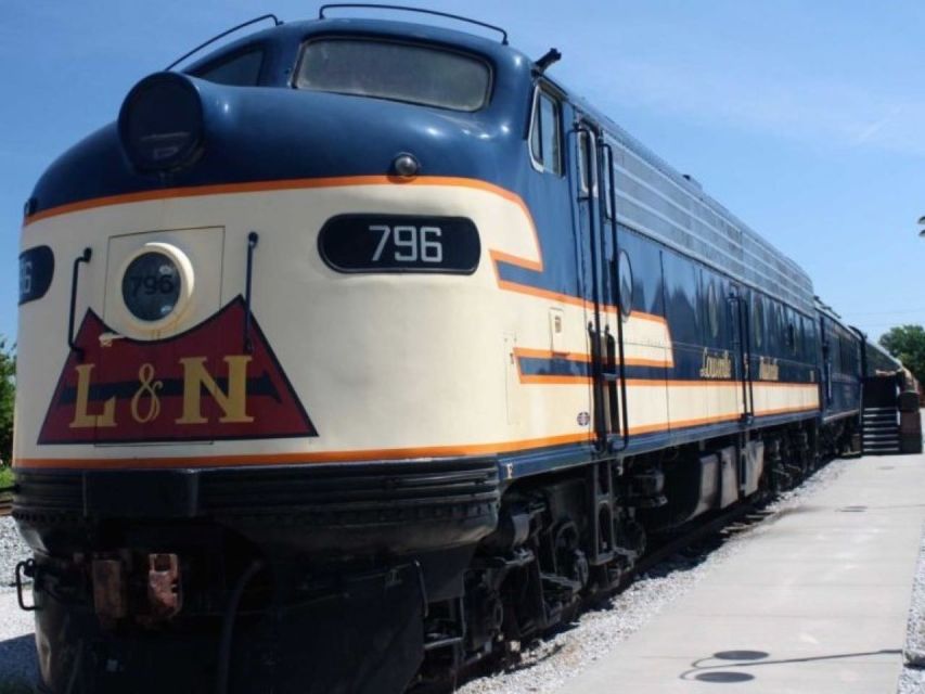 Bowling Green: Historic RailPark & Train Museum Entry & Tour - The Towering Pine Sleeper and three levels of travel
