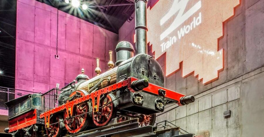 Brussels Train World Museum Entrance Ticket - Audio guide, labels, and language concerns
