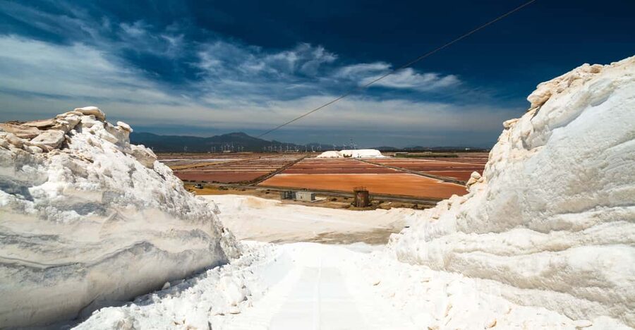 Cagliari: Conti Vecchi Salt Flats Train and Tour - The museum explains more than salt
