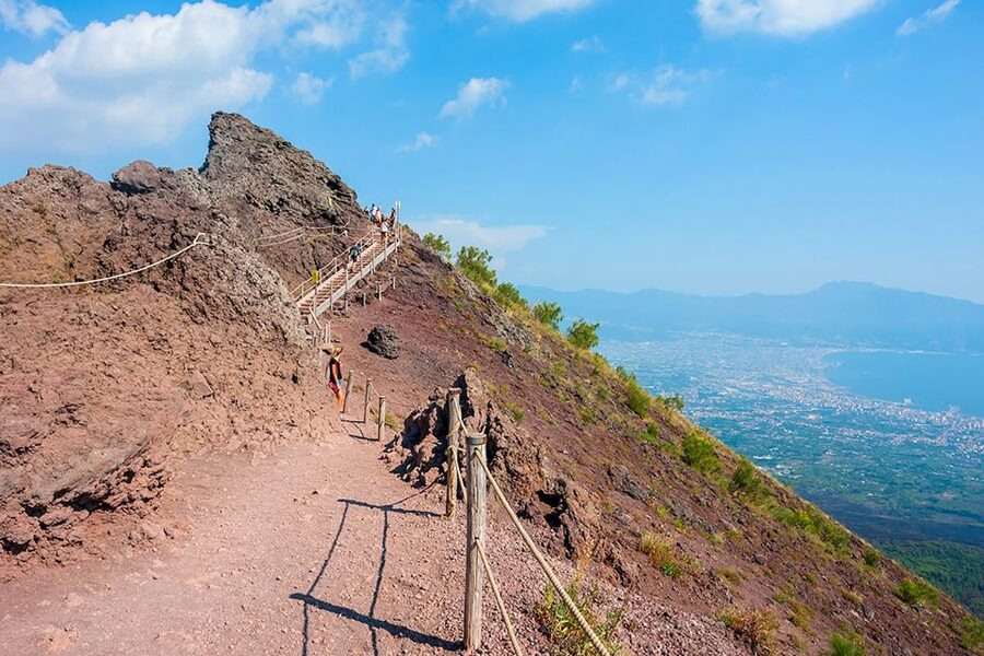Campania Express Train Pompeii Tour with Vesuvius or Winery - The crater and views over the bay