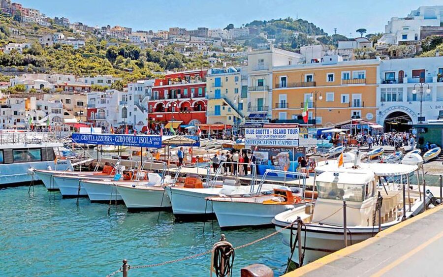 Capri: DIY Day Trip with Blue Grotto, Funicular & Lunch - Take the funicular down to Marina Grande