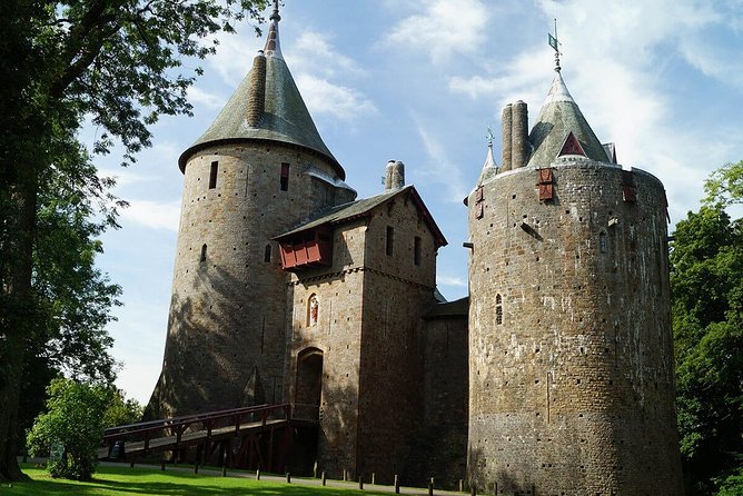 Cardiff: Welsh Castles, Mountains & Steam Railway Day Tour - The best parts of the day at a glance