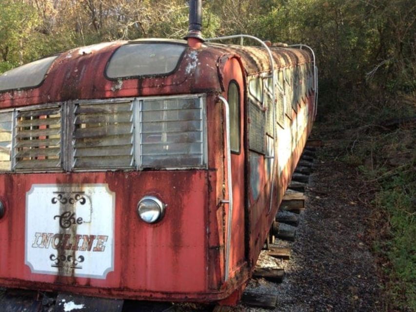 Chattanooga: Derailed Trolley Tour and Train Ride - What the trolley ride does well