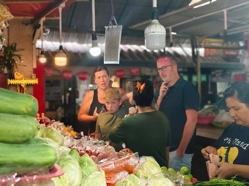 Chiang Mai : Cook in Farm, Market tour & Go by a Local Train - Lamphun’s Old Market and Chamadevi Monument