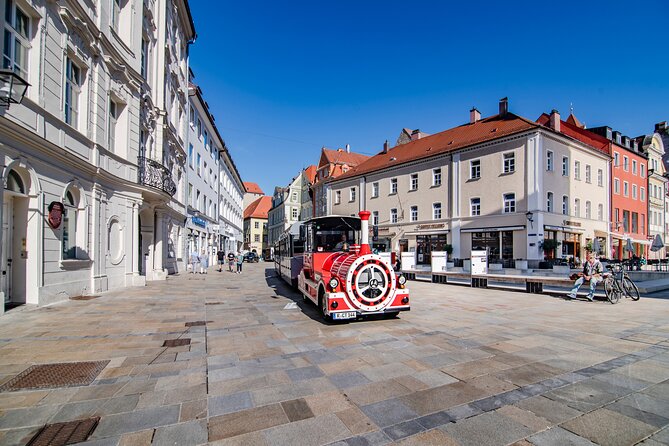 City tour through Regensburg with the little train - Enclosed cars, glass views, and winter comfort