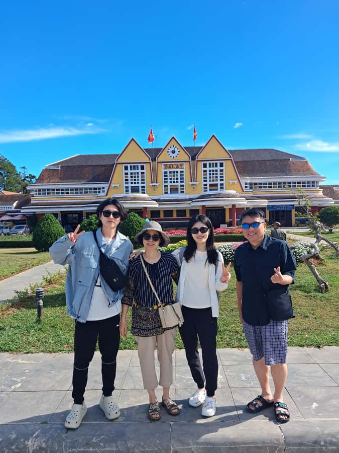 Dalat city tour by private car Combined train trip, Ziplines - Key points to know before booking