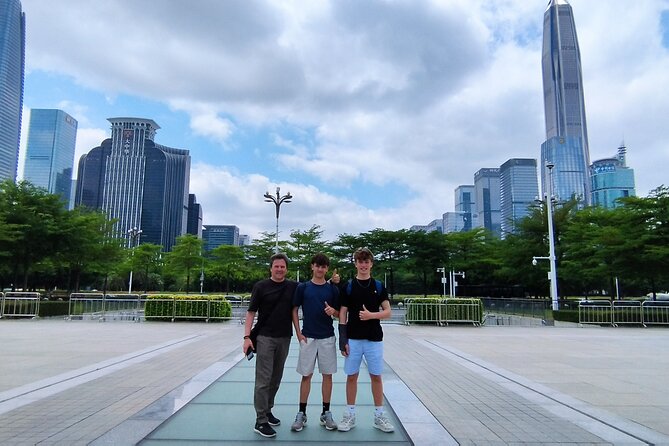 Day Tour to Shenzhen from Hong Kong by High Speed Bullet Train - Huaqiangbei, China’s electronics marketplace