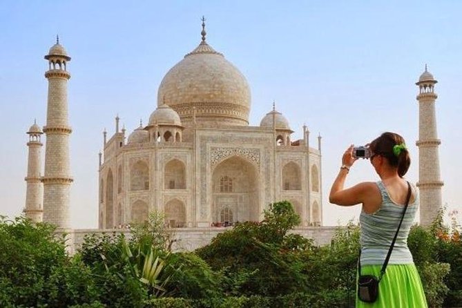 Delhi-Agra-Delhi One Day Trip By India's Superfast Train - Why the Gatimaan Express makes Agra possible in one day