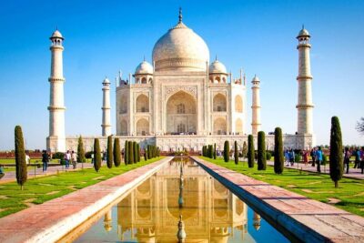 Agra-Delhi One Day Trip By India’s Superfast Train