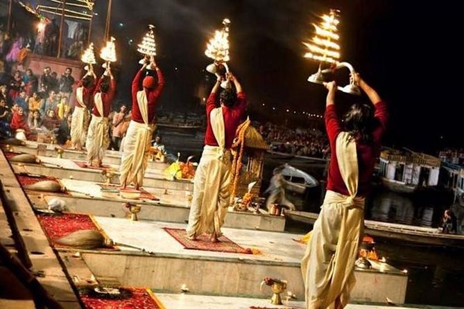 Delhi Agra Jaipur & Varanasi Tour – Taj Mahal & Ganga Aarti - Delhi’s Mughal opening: Raj Ghat, Red Fort, Jama Masjid, and Qutub Minar