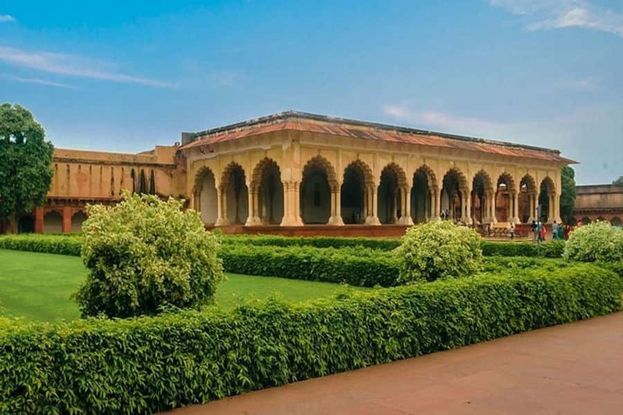 Delhi: Taj Mahal & Agra Tour by Gatimaan Express Train - What the price and options really mean