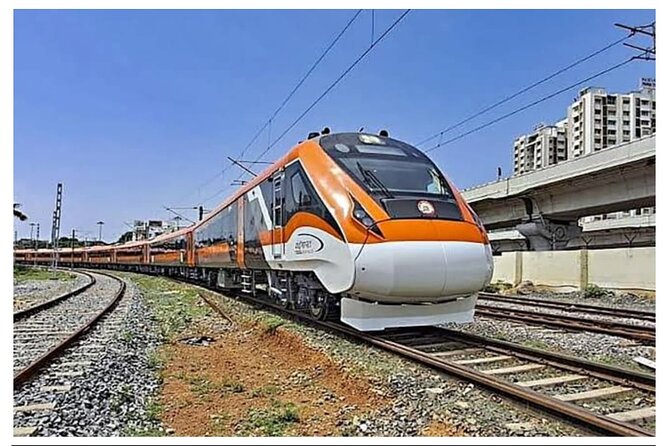 Delhi to Agra: Delhi to Taj Maha tour by Superfast Train Tour - Agra Fort and the Mughal court