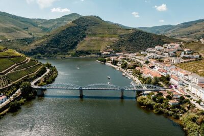 Douro Experience – Boat and Train Ride – Lunch and Wine Tasting – All Included