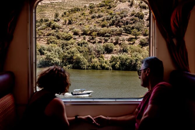 Douro River Cruise from Pinhão with Scenic Train Return - A small boat, a relaxed pace, and included drinks