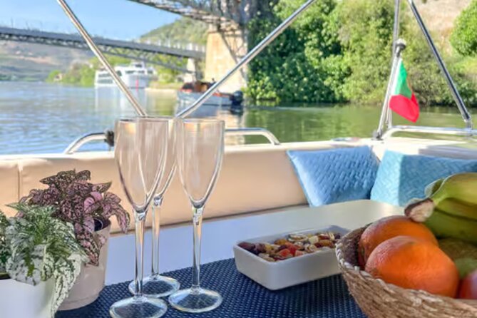 Douro River Cruise from Pinhão with Scenic Train Return - Weather, timing, and the small details that matter