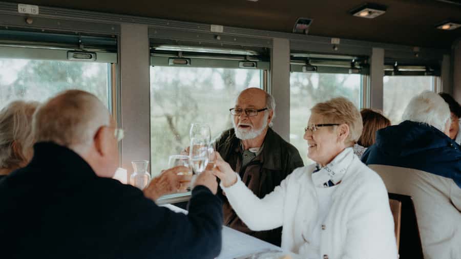 Drysdale: Restaurant Train Dining Experience - Practical clothing and accessibility advice