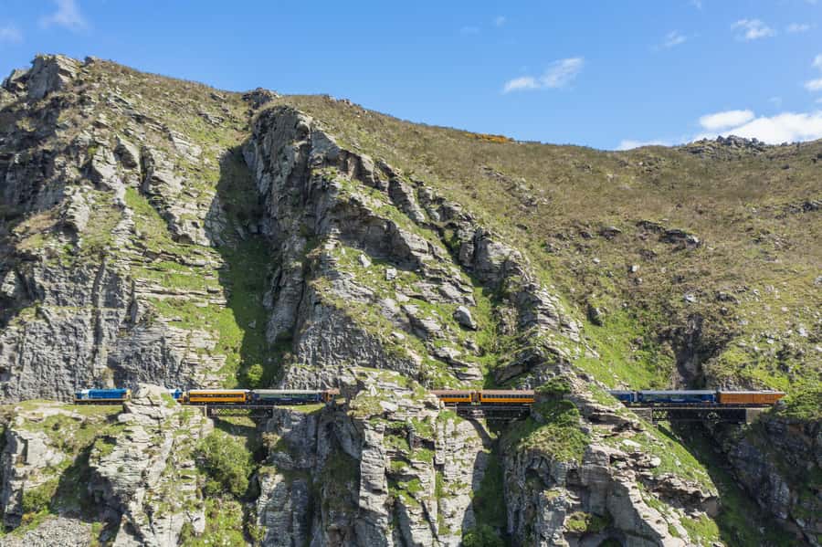 Dunedin: Scenic Railway Tour Through the Taieri Gorge - Key points to know before you go