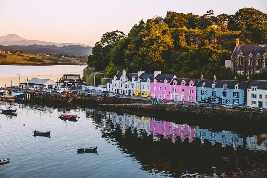Edinburgh: Isle of Skye & Optional Jacobite Train 3-Day Tour - Edinburgh to Dunkeld: an easy start into the Highlands