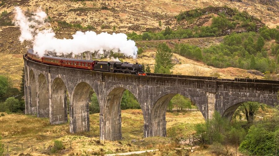 Edinburgh: Isle of Skye & Optional Jacobite Train 3-Day Tour - The southern part of Skye and the ferry to Mallaig