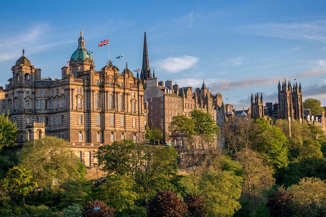 Edinburgh Rail Trip from London with Castle entry and Hop-on Hop-off bus - Princes Street views and gardens