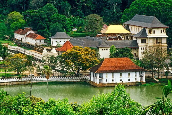 Ella Day Tour with Scenic Train Ride From Hikkaduwa - Ravana Falls and the Scenic Stops Between